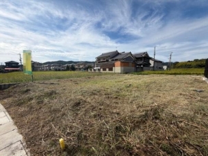 お好きなハウスメーカー・工務店にて建築可能 現地土地写真