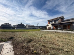 お好きなハウスメーカー・工務店にて建築可能 現地土地写真